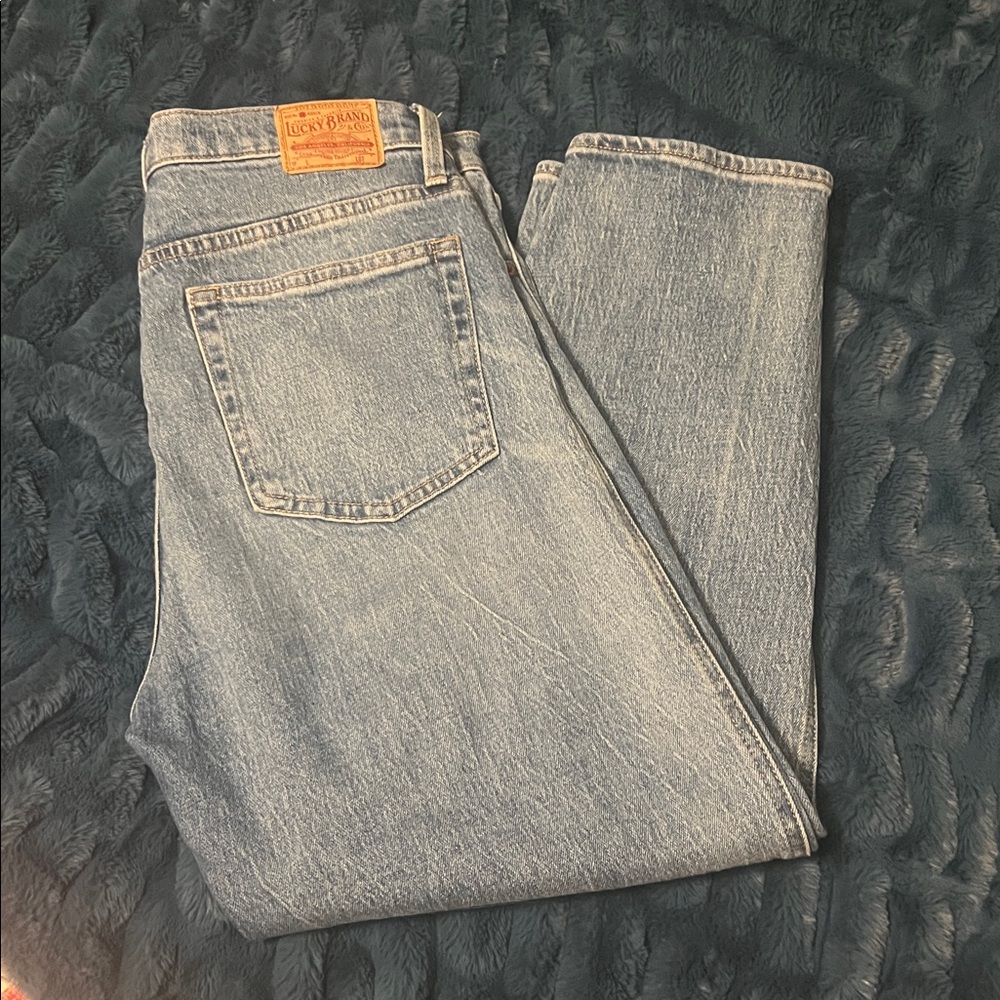 Lucky Brand Relaxed Fit Blue Jeans